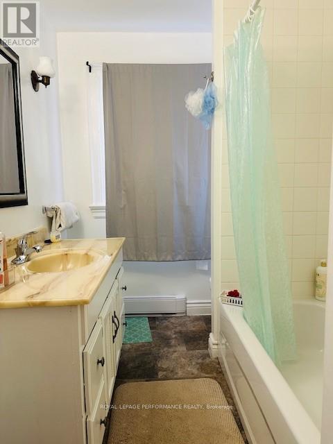 31-35 Fourth Street E, Cornwall, Ontario  K6H 2H7 - Photo 13 - X12459092