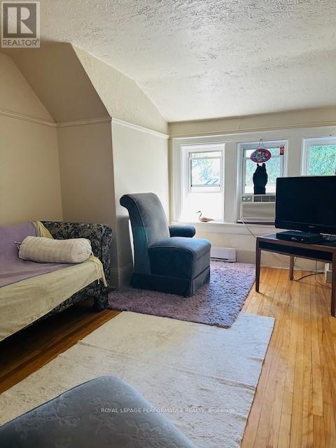 31-35 Fourth Street E, Cornwall, Ontario  K6H 2H7 - Photo 18 - X12459092
