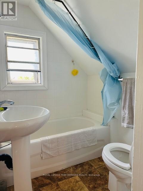 31-35 Fourth Street E, Cornwall, Ontario  K6H 2H7 - Photo 19 - X12459092