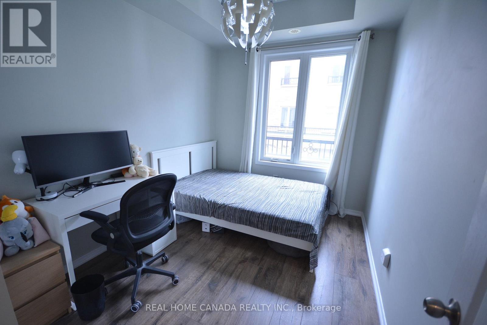 Th 14 - 25 Coneflower Crescent, Toronto, Ontario  M2R 0A5 - Photo 24 - C12459097