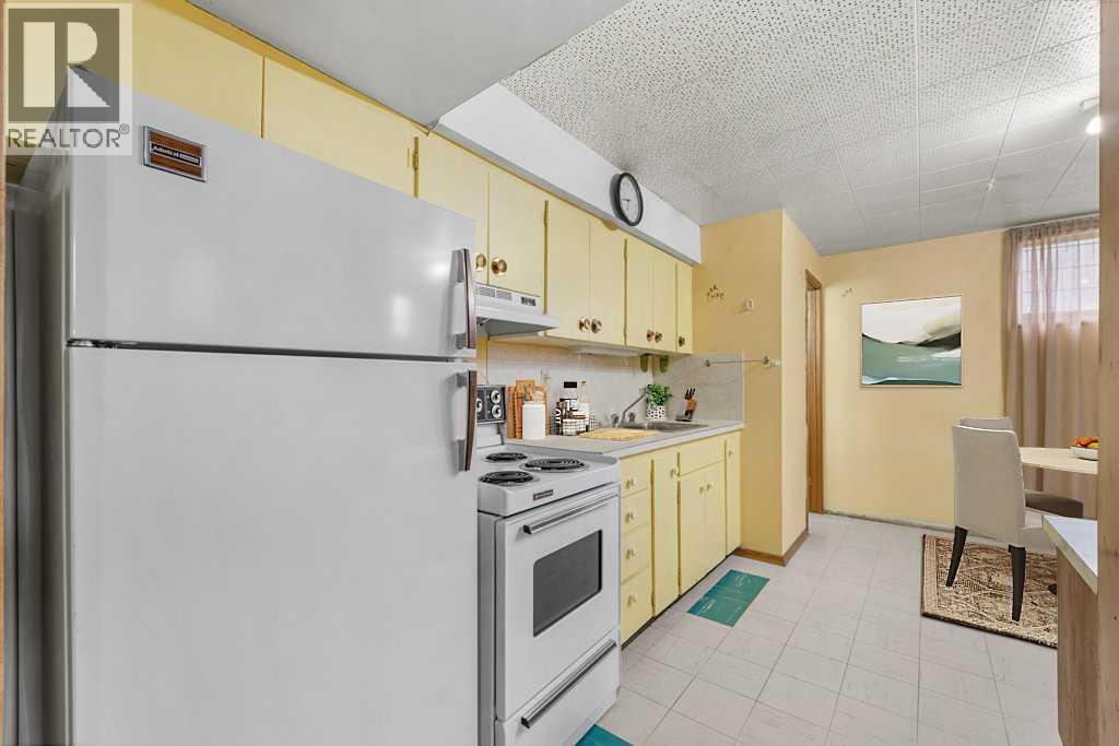 4207 Brisebois Drive Nw, Calgary, Alberta  T2L 2G1 - Photo 18 - A2259275