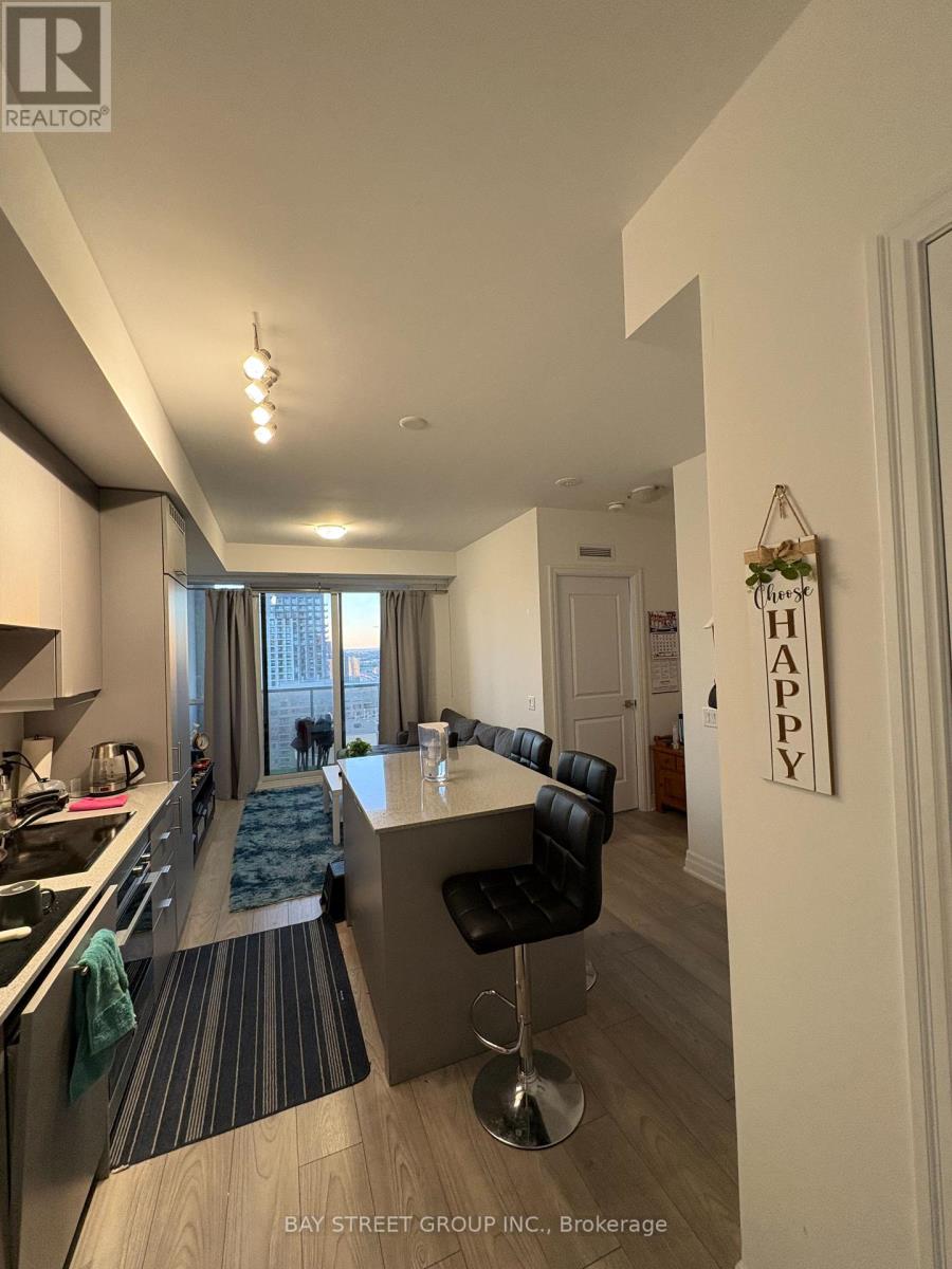 2910 - 36 Elm Drive W, Mississauga, Ontario  L5B 0N3 - Photo 9 - W12459093