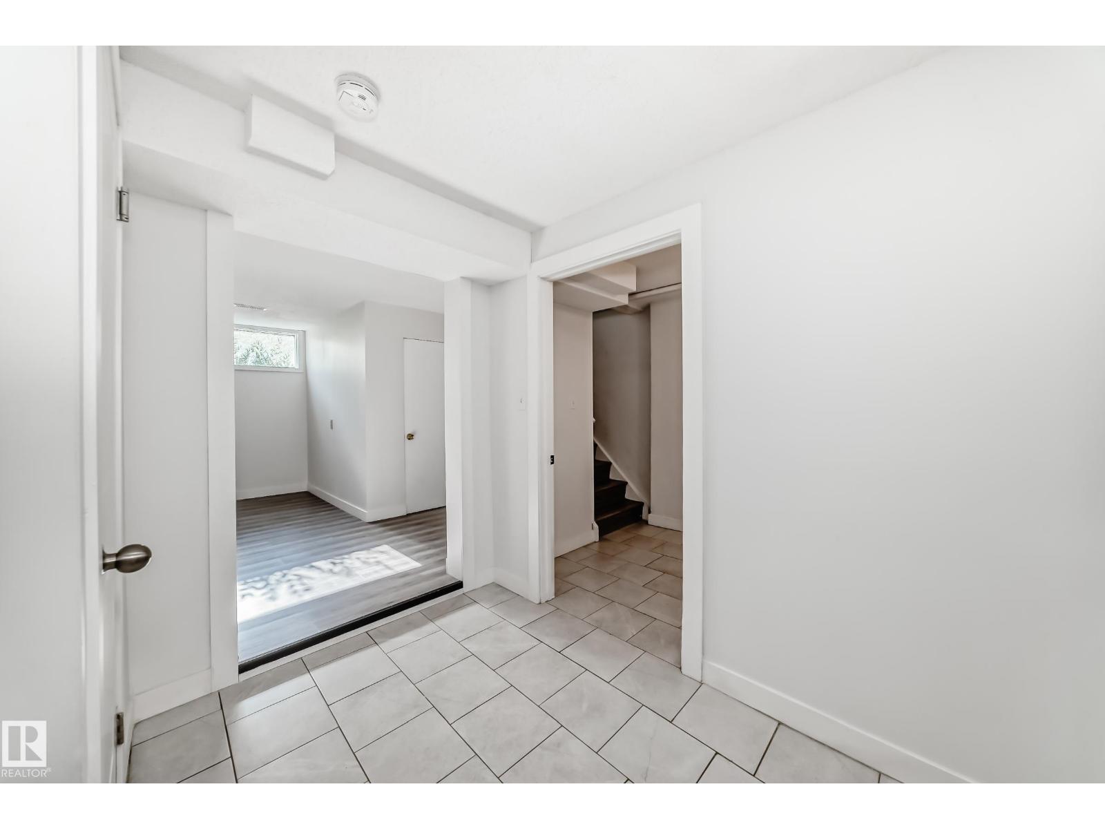 7104 129 Av Nw, Edmonton, Alberta  T5C 1W1 - Photo 25 - E4461905