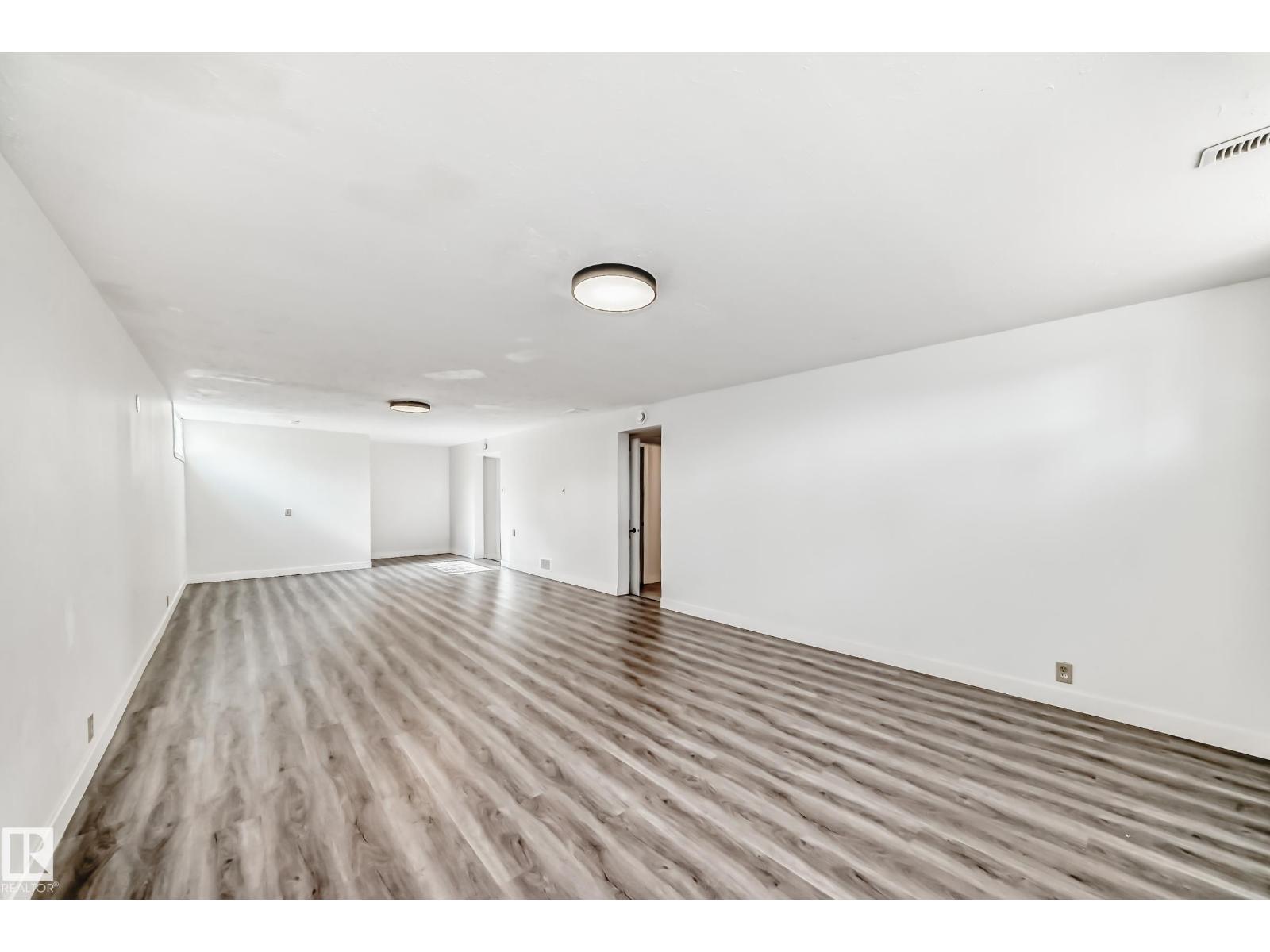 7104 129 Av Nw, Edmonton, Alberta  T5C 1W1 - Photo 32 - E4461905
