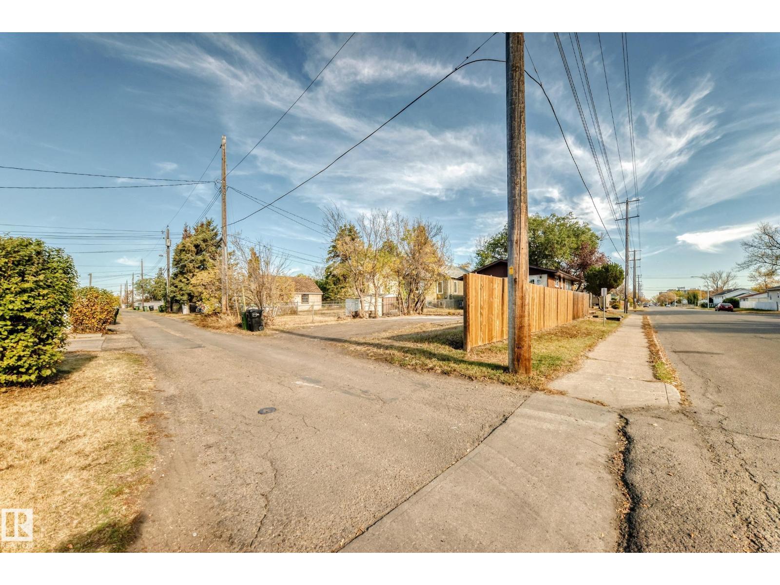 7104 129 Av Nw, Edmonton, Alberta  T5C 1W1 - Photo 44 - E4461905