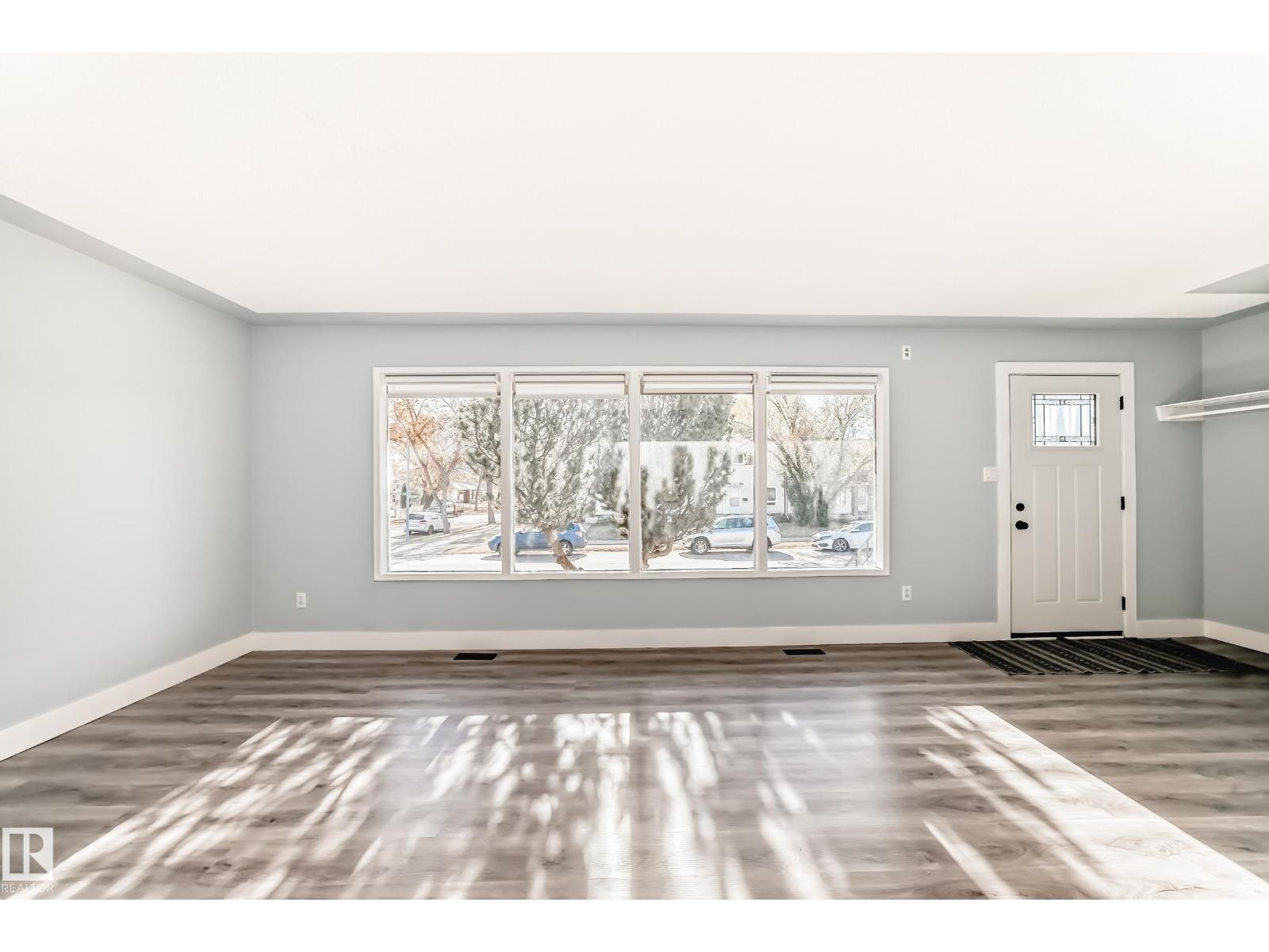 7104 129 Av Nw, Edmonton, Alberta  T5C 1W1 - Photo 5 - E4461905