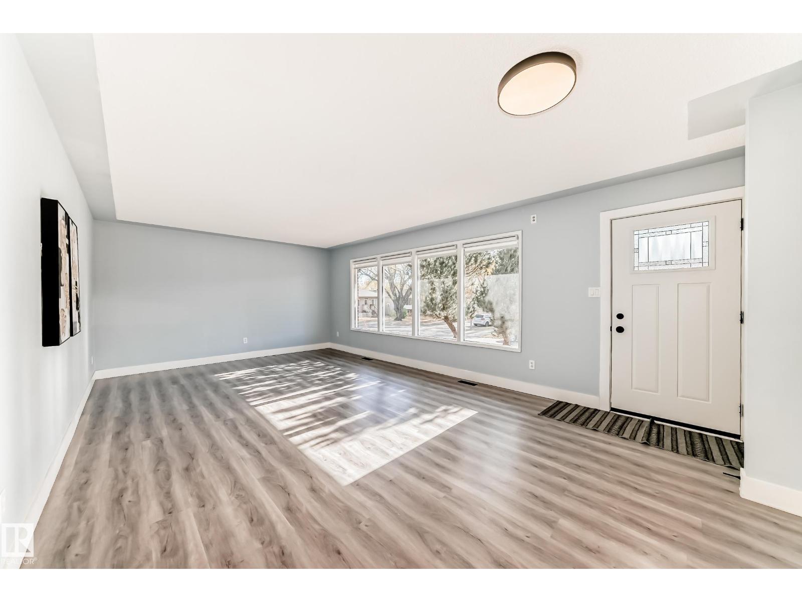 7104 129 Av Nw, Edmonton, Alberta  T5C 1W1 - Photo 7 - E4461905