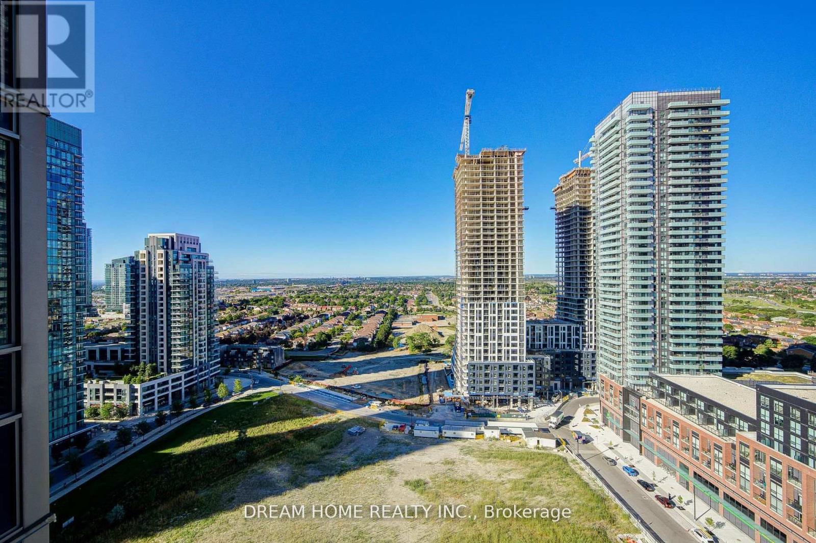 2004 - 388 Prince Of Wales Drive, Mississauga, Ontario  L5B 0A1 - Photo 39 - W12459099