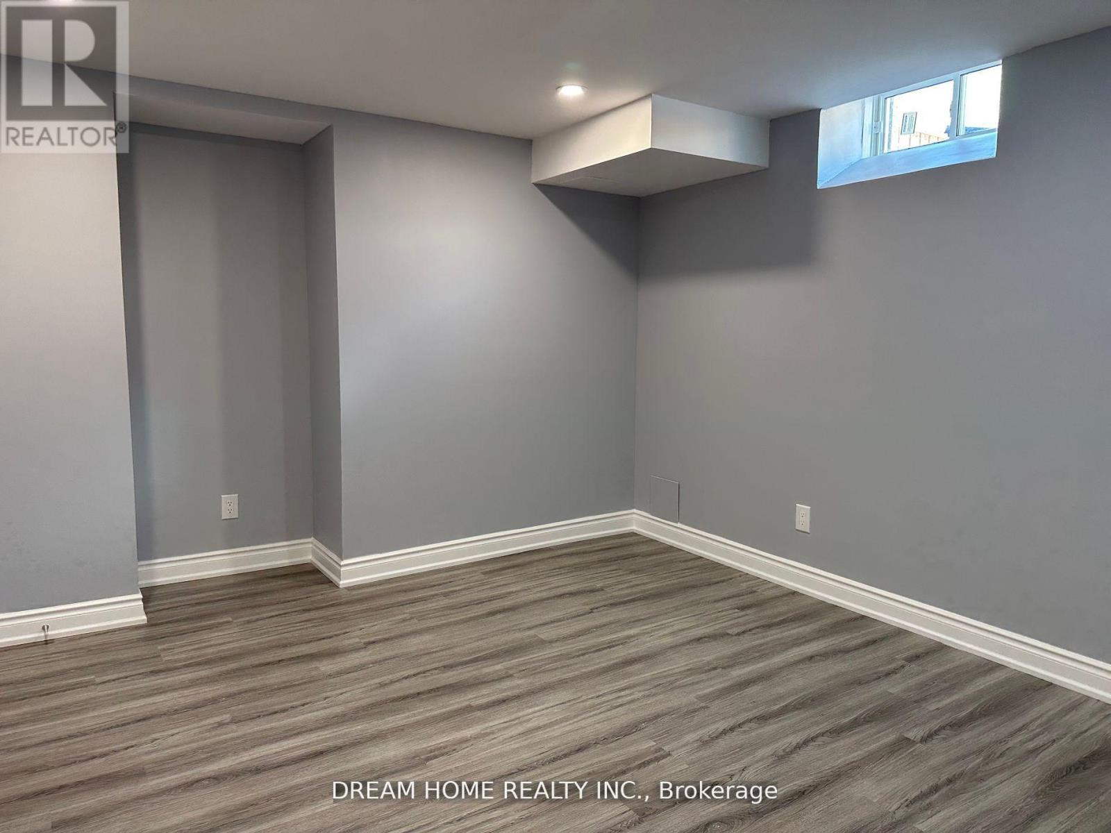 11 Argelia Crescent E, Brampton, Ontario  L6X 0E7 - Photo 19 - W12459101