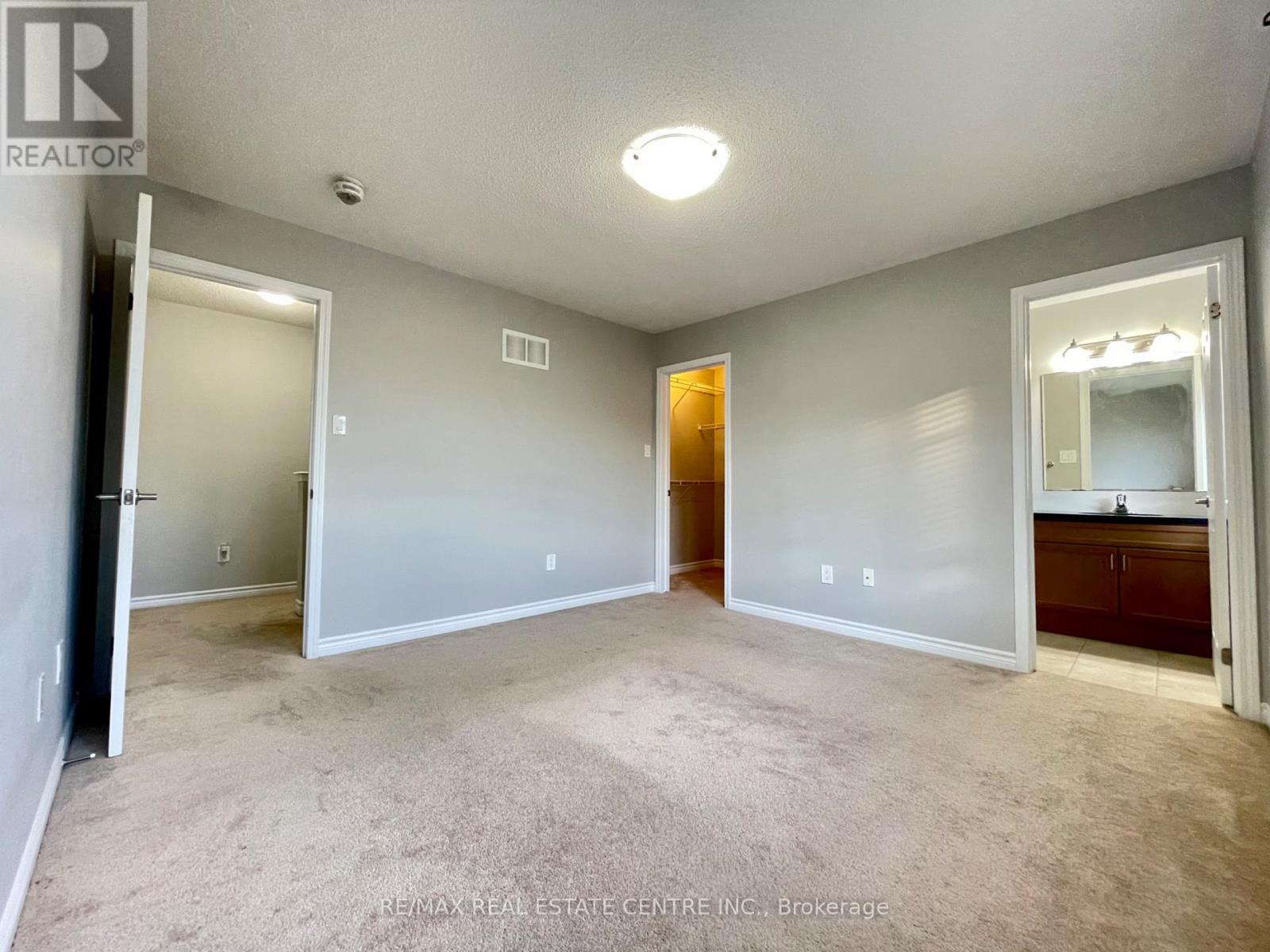 14 Quillberry Close, Brampton, Ontario  L7A 4N8 - Photo 17 - W12459103