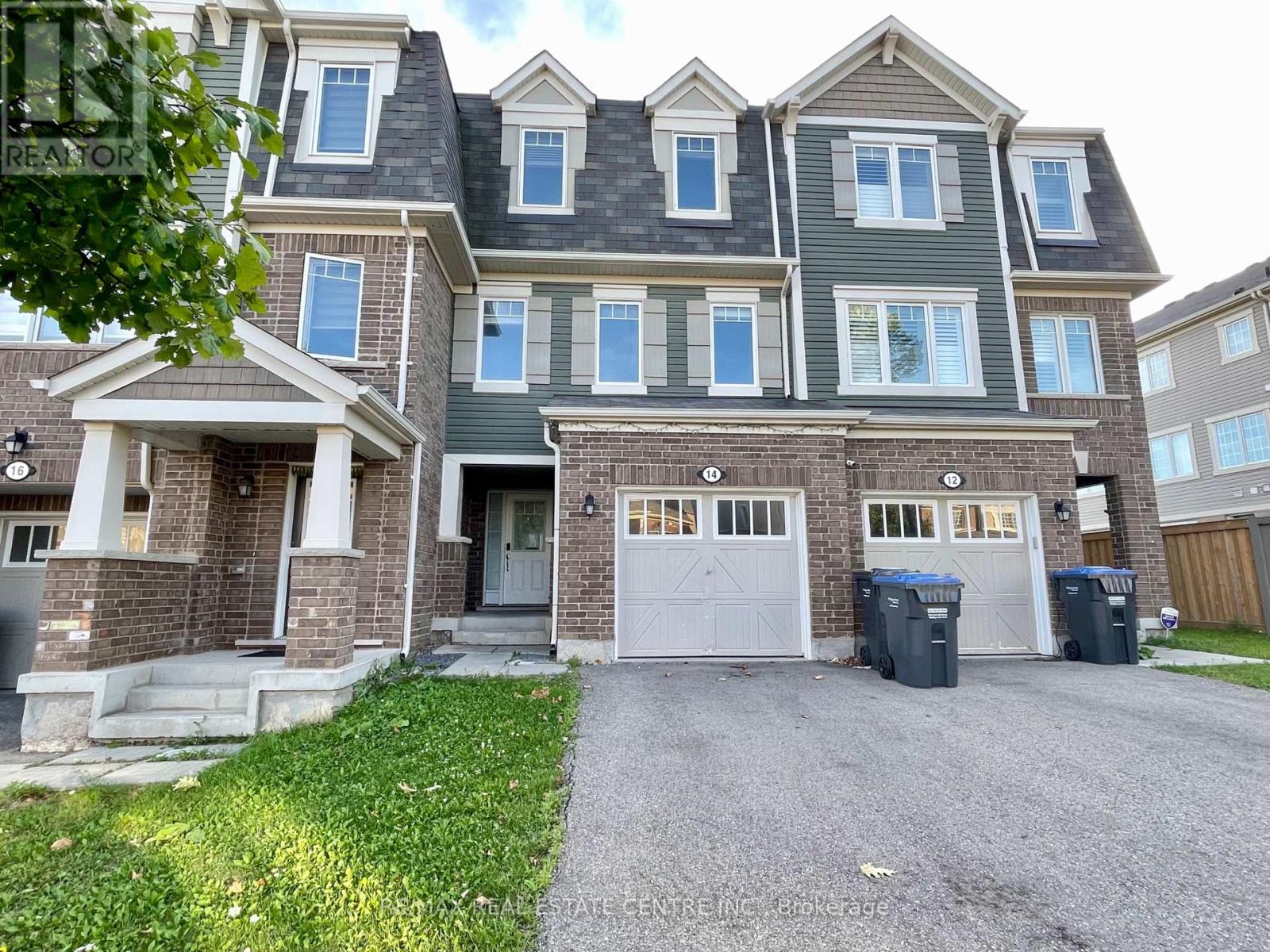 14 Quillberry Close, Brampton, Ontario  L7A 4N8 - Photo 2 - W12459103