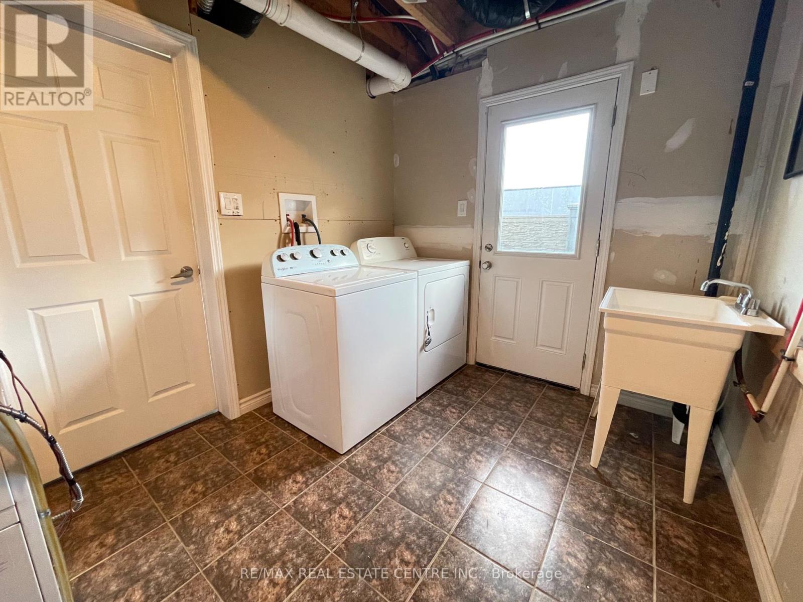 14 Quillberry Close, Brampton, Ontario  L7A 4N8 - Photo 26 - W12459103
