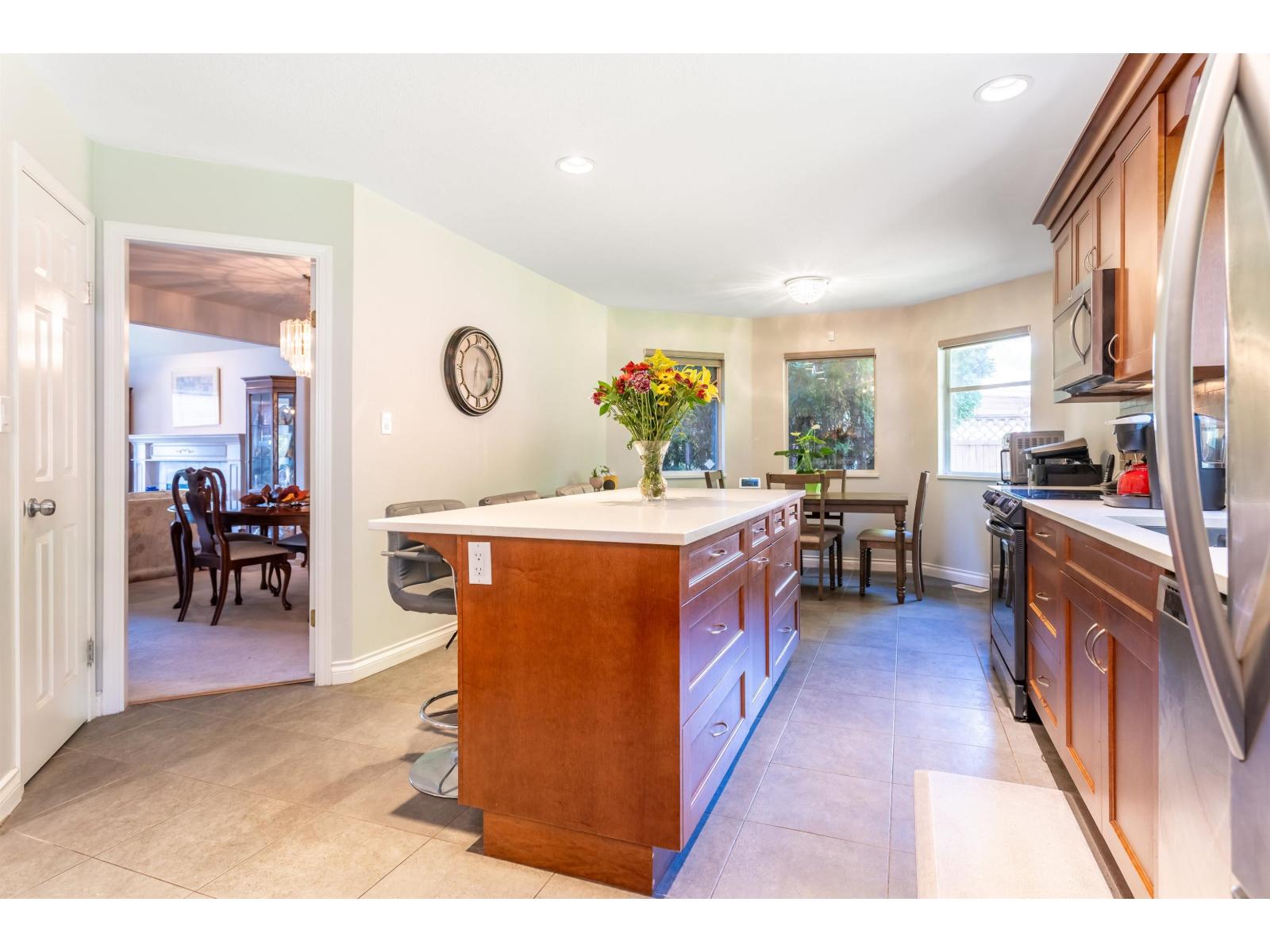 8282 153b Street, Surrey, British Columbia  V3S 8K6 - Photo 12 - R3057035
