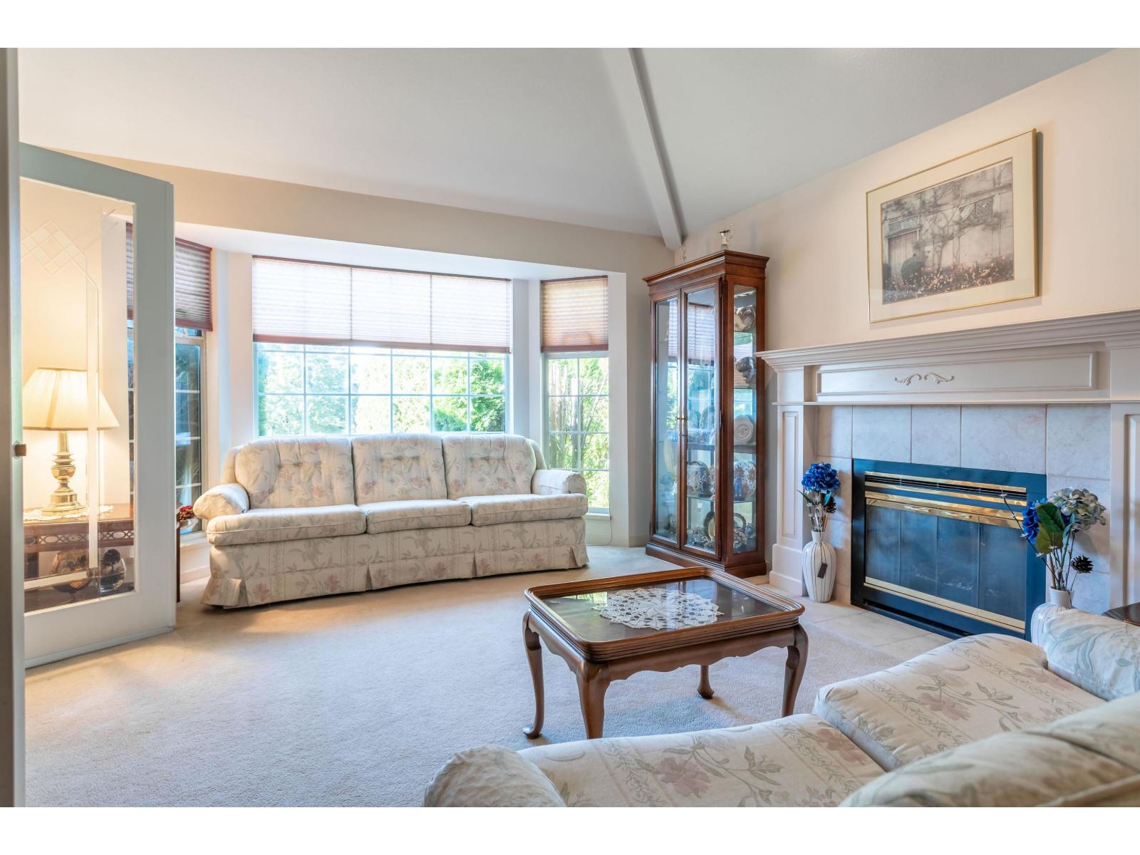 8282 153b Street, Surrey, British Columbia  V3S 8K6 - Photo 5 - R3057035