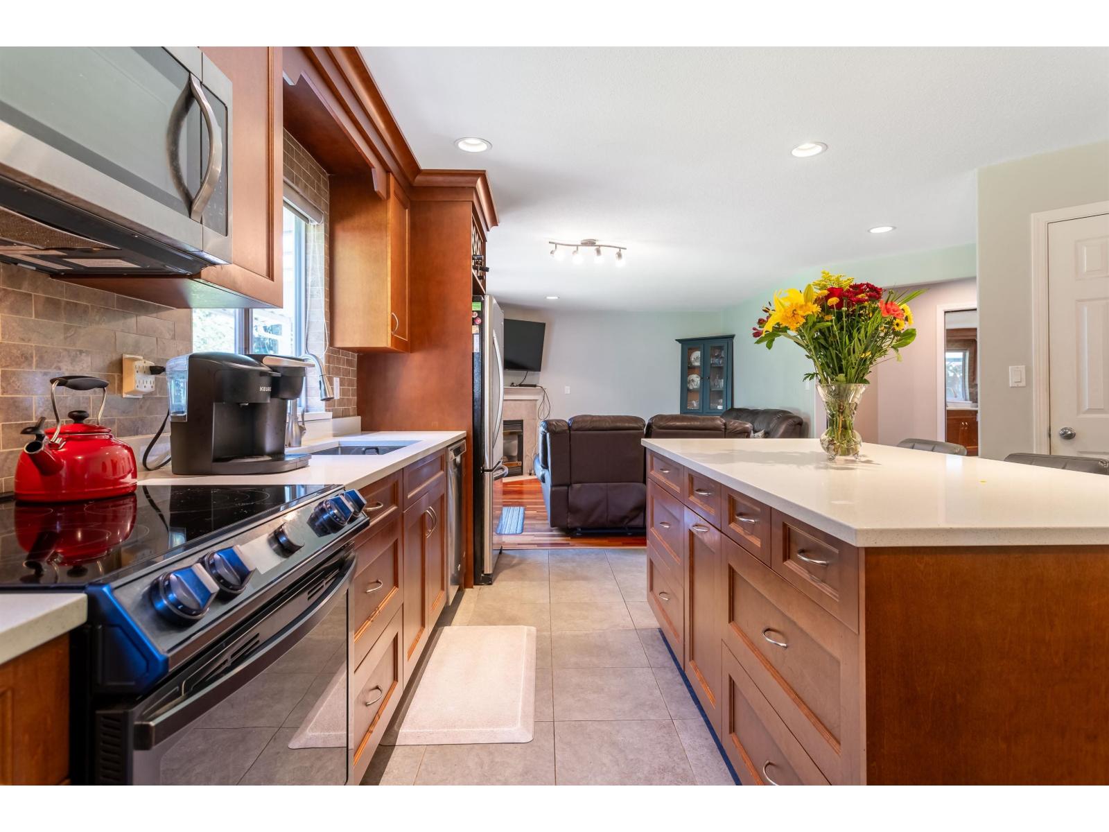 8282 153b Street, Surrey, British Columbia  V3S 8K6 - Photo 14 - R3057035