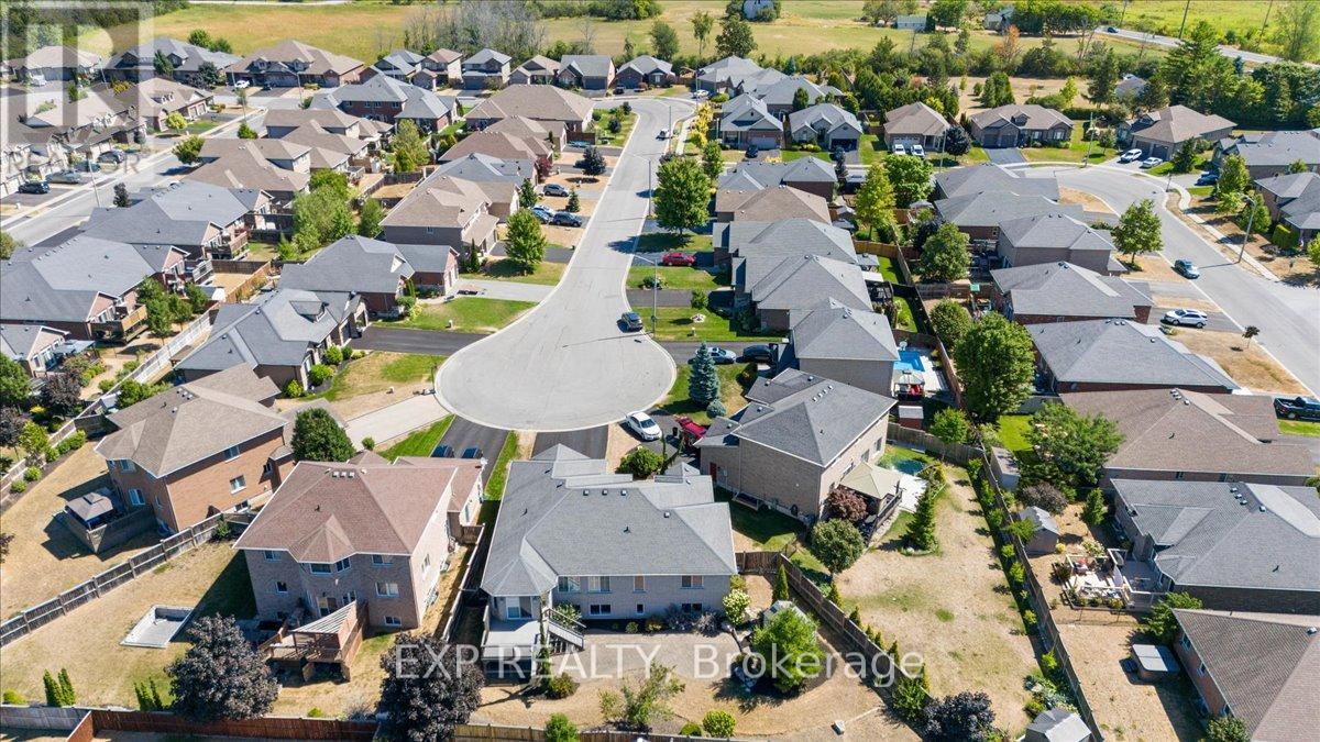 79 Hanover Court, Belleville, Ontario  K8N 0B1 - Photo 37 - X12459115