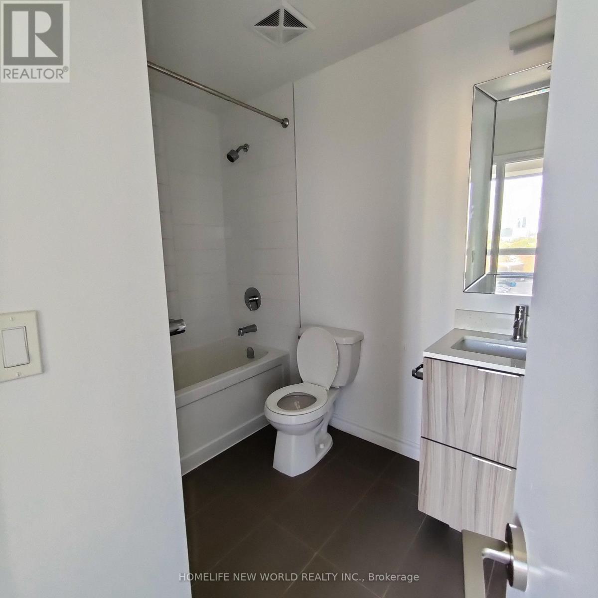 708 - 50 Forest Manor Road, Toronto, Ontario  M2J 0E3 - Photo 22 - C12459111