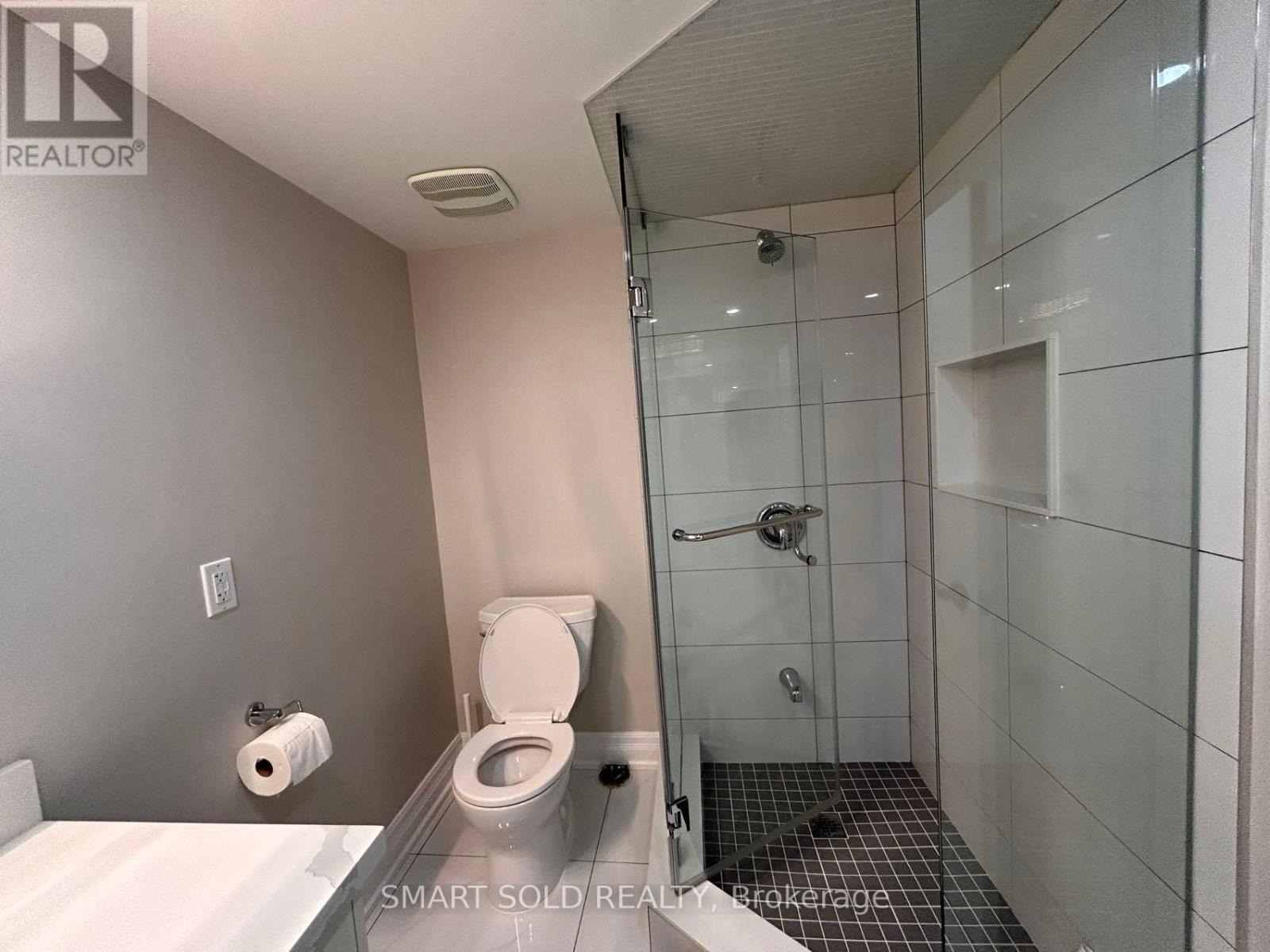 Bsmt - 92 Radwell Crescent, Toronto, Ontario  M1V 2J5 - Photo 12 - E12459109
