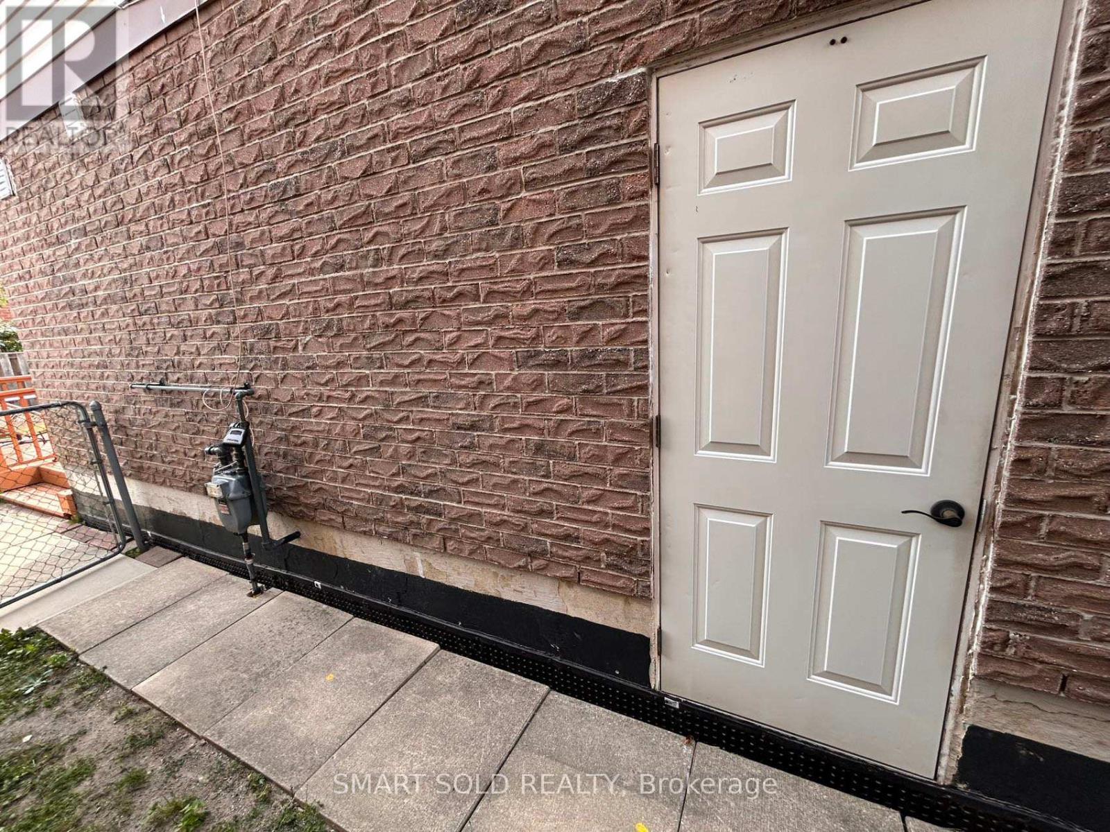 Bsmt - 92 Radwell Crescent, Toronto, Ontario  M1V 2J5 - Photo 13 - E12459109
