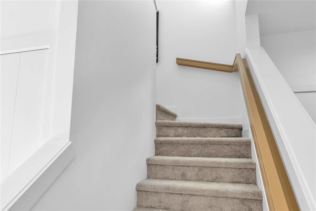 317 Numeracy Lane, Winnipeg, Manitoba  R2P 3A6 - Photo 11 - 202526195