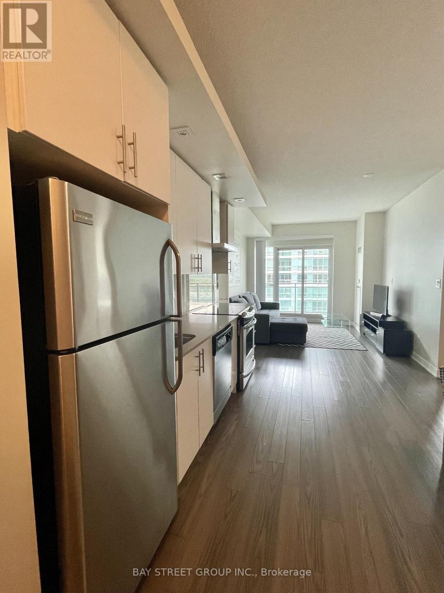 1634 - 165 Legion Road N, Toronto, Ontario  M8Y 0B3 - Photo 2 - W12459113