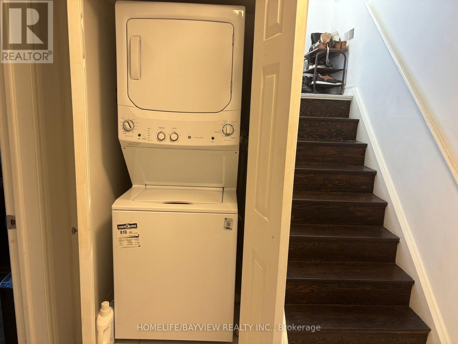 Bsmt - 68 Knighton Drive, Toronto, Ontario  M4A 1W2 - Photo 3 - C12410930