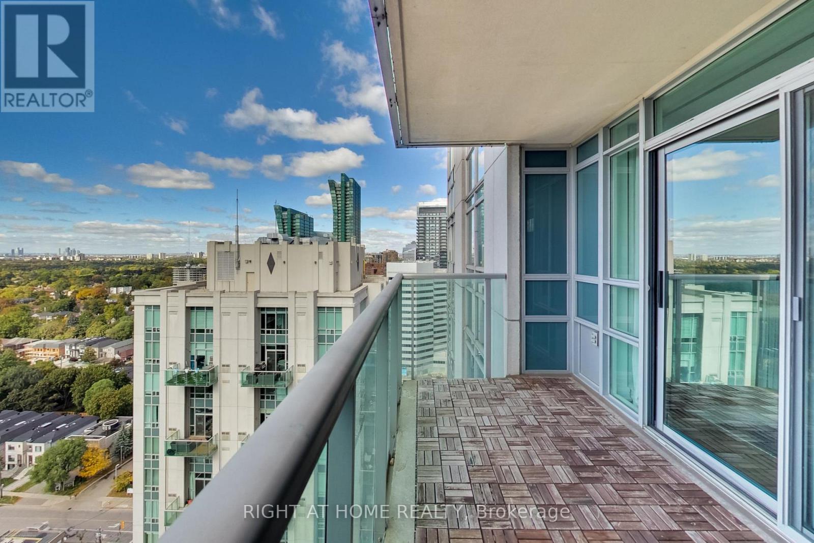 Lph02 - 16 Harrison Garden Boulevard, Toronto, Ontario  M2N 7J6 - Photo 25 - C12459121