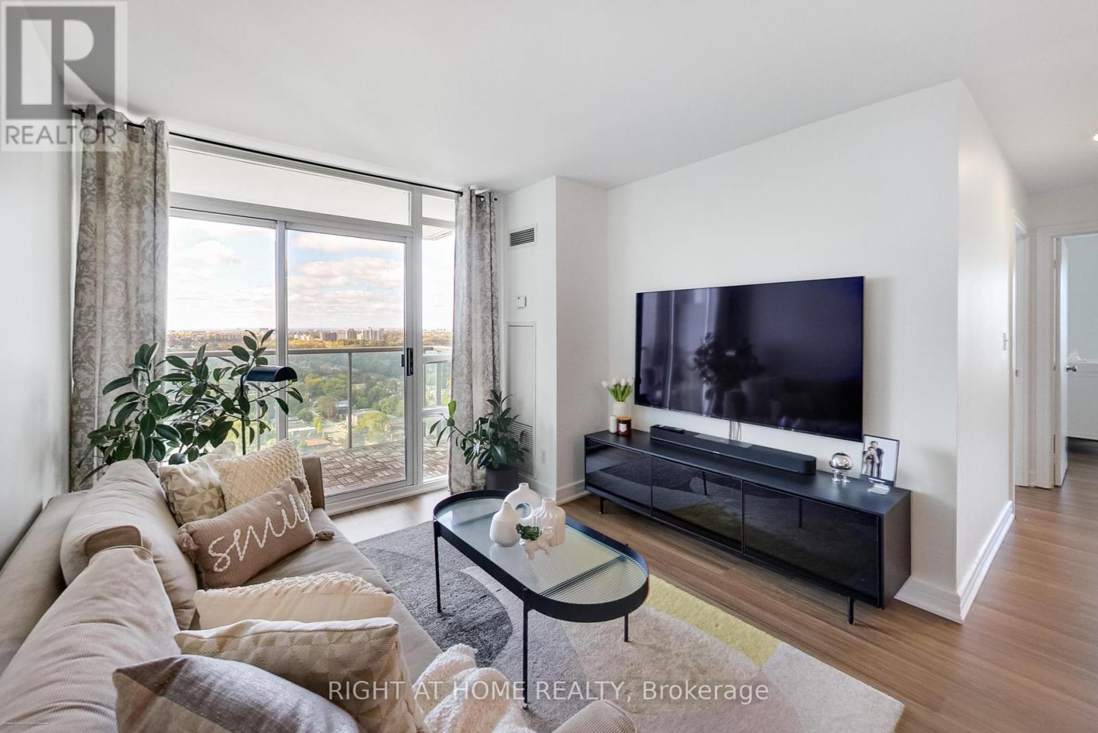 Lph02 - 16 Harrison Garden Boulevard, Toronto, Ontario  M2N 7J6 - Photo 3 - C12459121