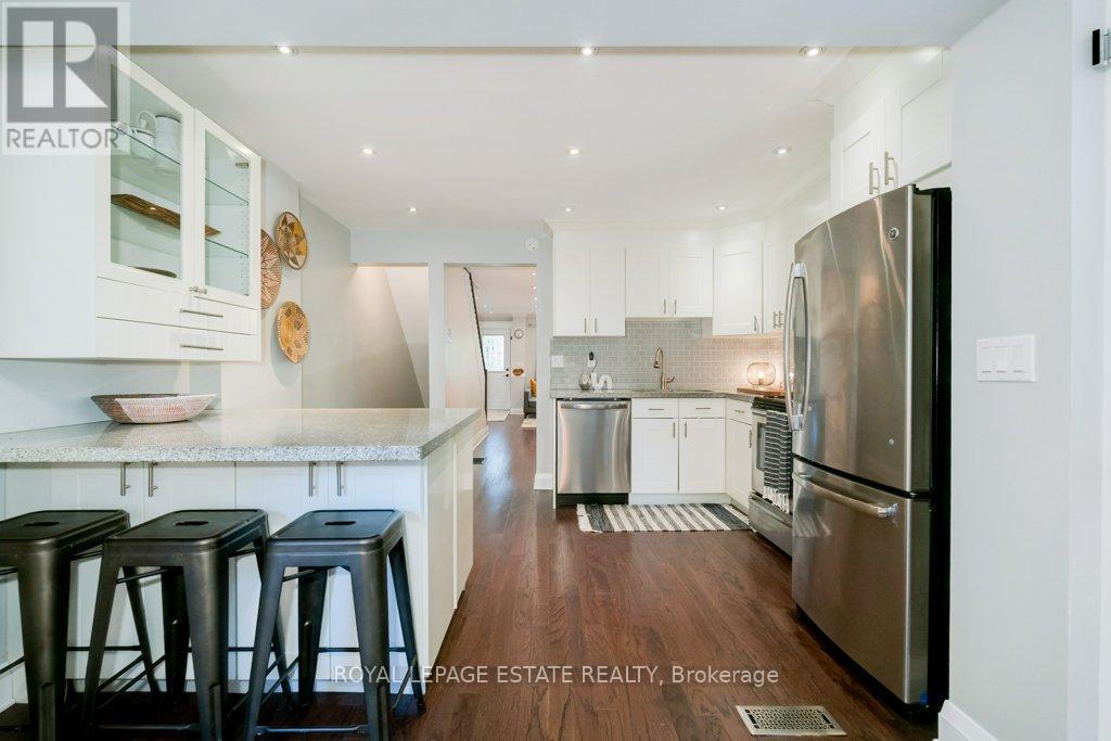 331 Scarborough Road, Toronto, Ontario  M4E 3M9 - Photo 13 - E12459119