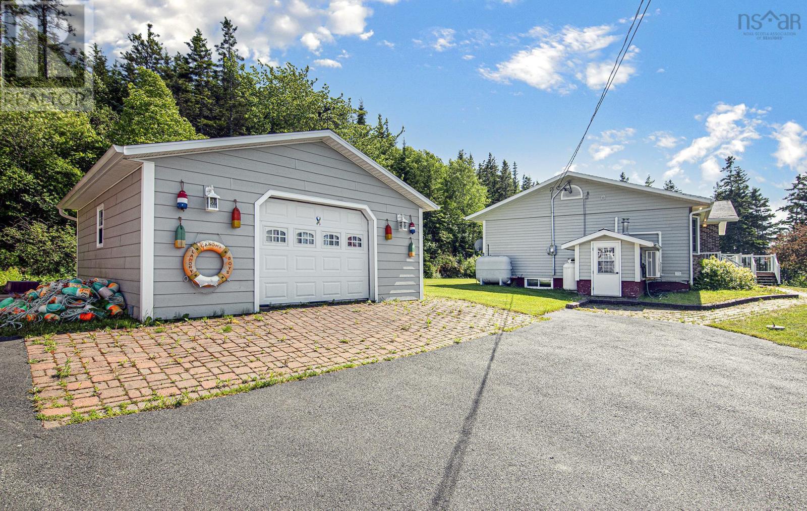 1230 Veterans Memorial Highway, Arichat, Nova Scotia  B0E 1A0 - Photo 36 - 202515672