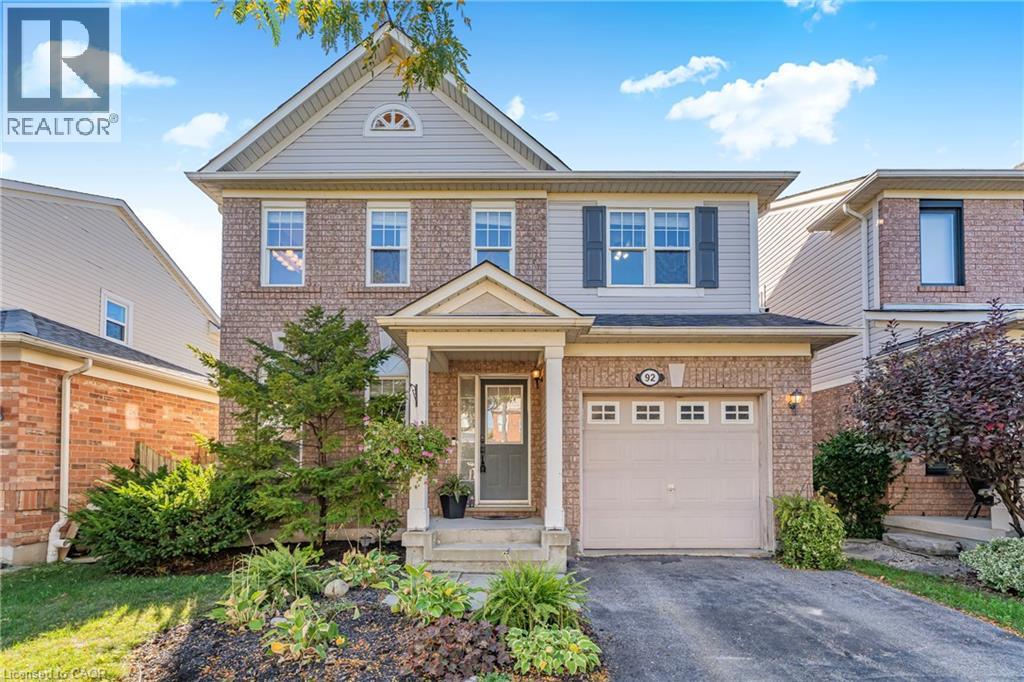 92 Baggs Crescent, Cambridge  by Ask Marius Real Estate 92 Baggs Crescent, Cambridge