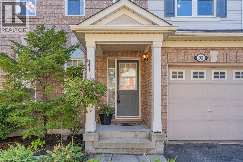 92 Baggs Crescent, Cambridge, Ontario  N1T 2E8 - Photo 2 - 40777006