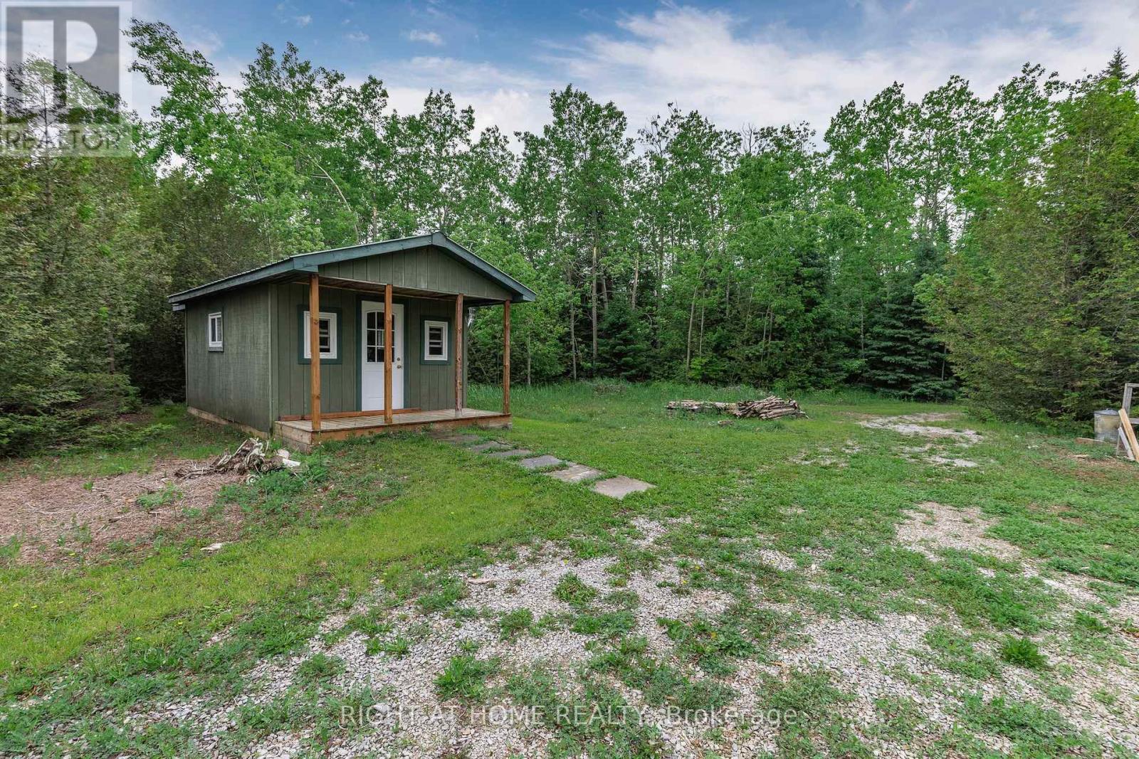 371 Digby Laxton Boundary Road, Kawartha Lakes, Ontario  K0M 2B0 - Photo 24 - X12456064