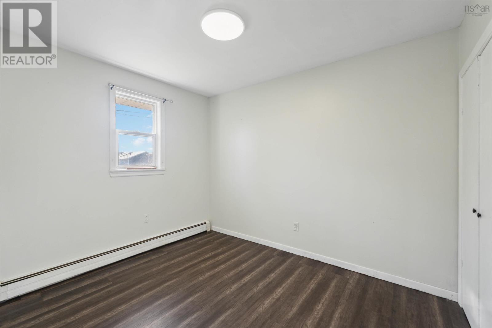 1586 Webster Street, Coldbrook, Nova Scotia  B4R 1A2 - Photo 17 - 202522441