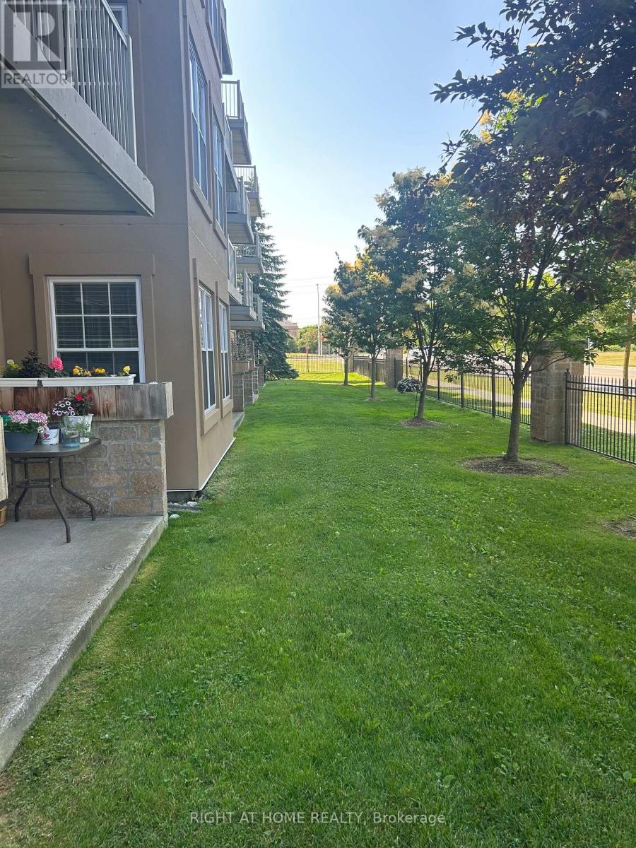 105 - 1480 Bishops Gate E, Oakville, Ontario  L6M 4N4 - Photo 44 - W12459130