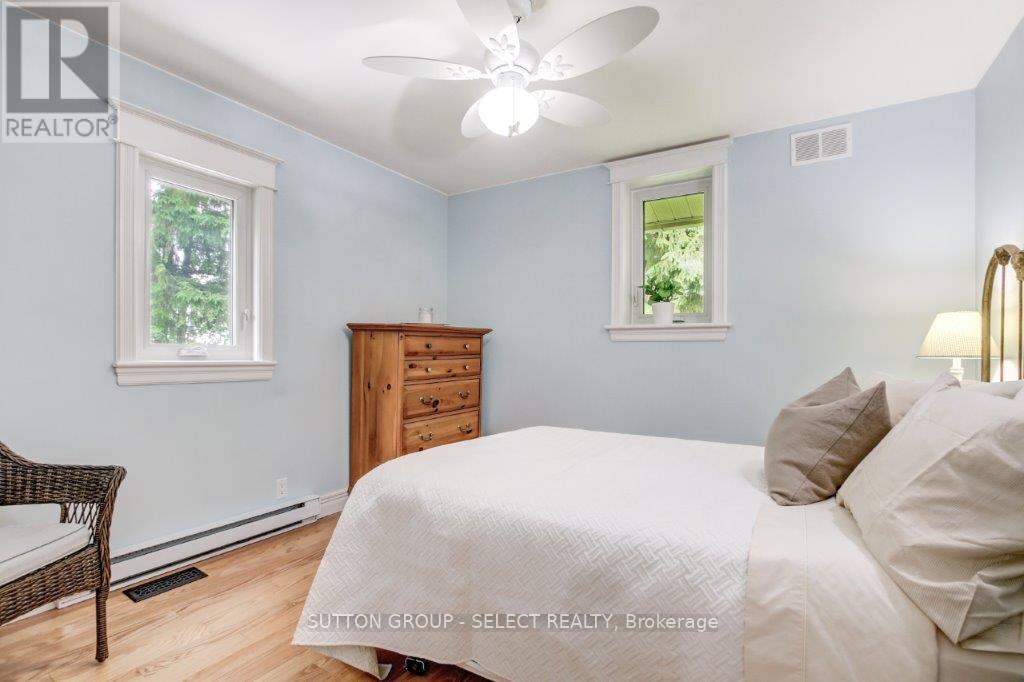 23471 Heritage Road, Thames Centre, Ontario  N0M 2P0 - Photo 27 - X12456829