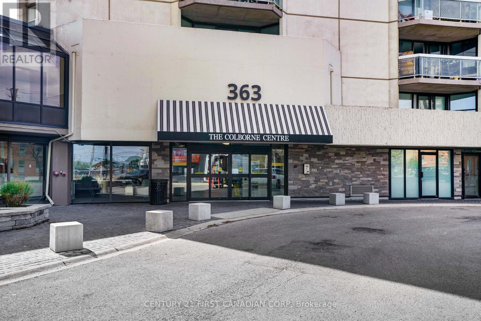 402 - 363 Colborne Street, London East, Ontario  N6B 3N3 - Photo 6 - X12459137