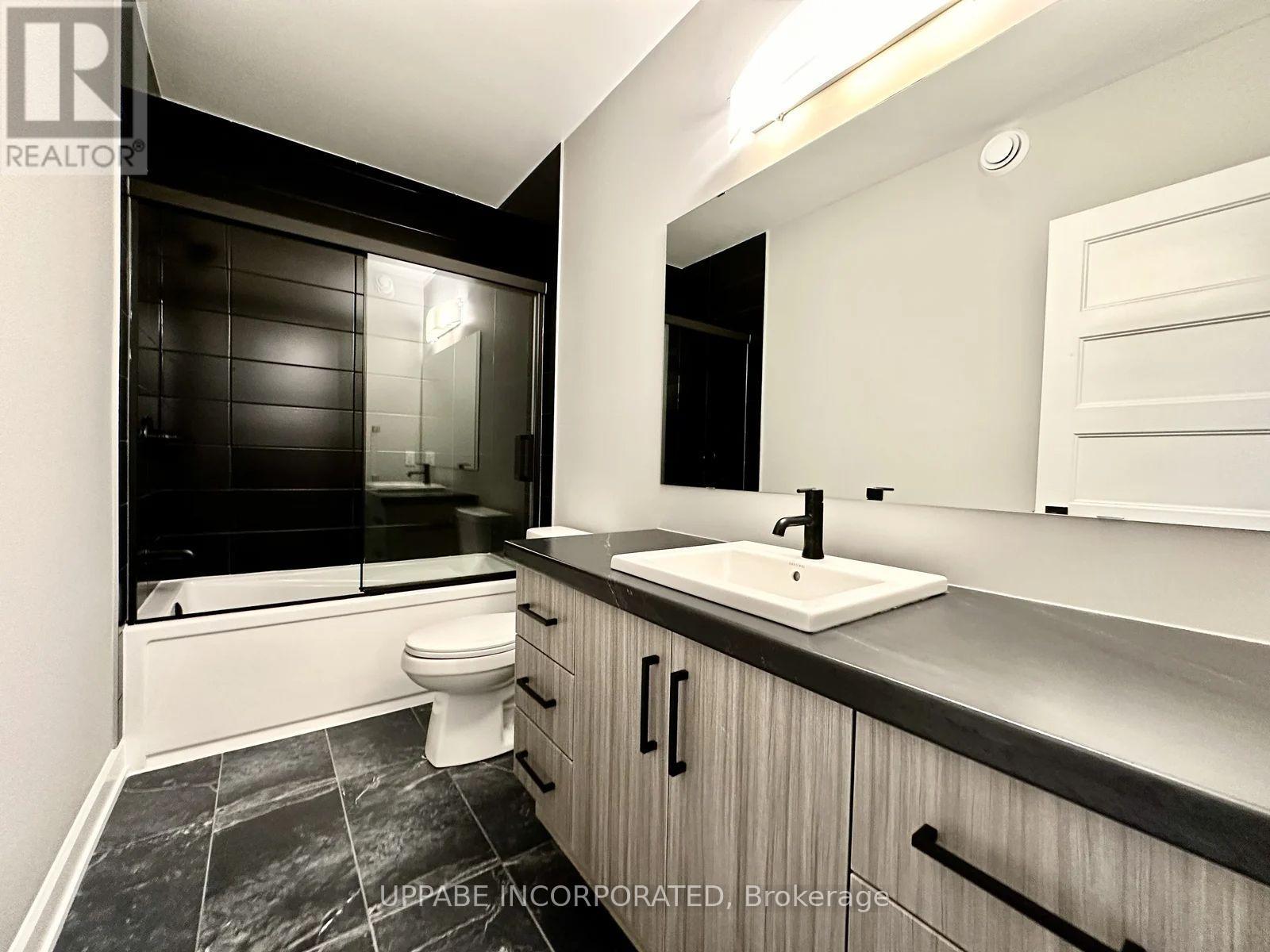 Unit A - 904 Chablis Crescent, Russell, Ontario  K0A 1W0 - Photo 13 - X12459134