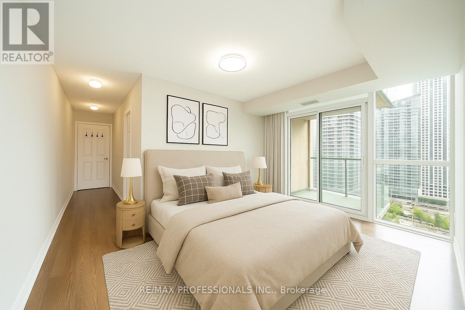 1703 - 208 Enfield Place, Mississauga, Ontario  L5B 0B8 - Photo 17 - W12459110