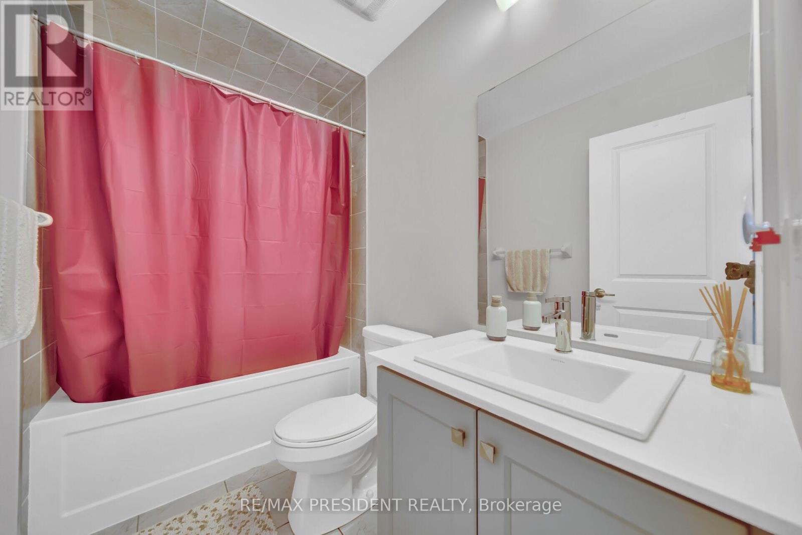 U232 - 9580 Islington Avenue, Vaughan, Ontario  L4H 5E8 - Photo 34 - N12459136