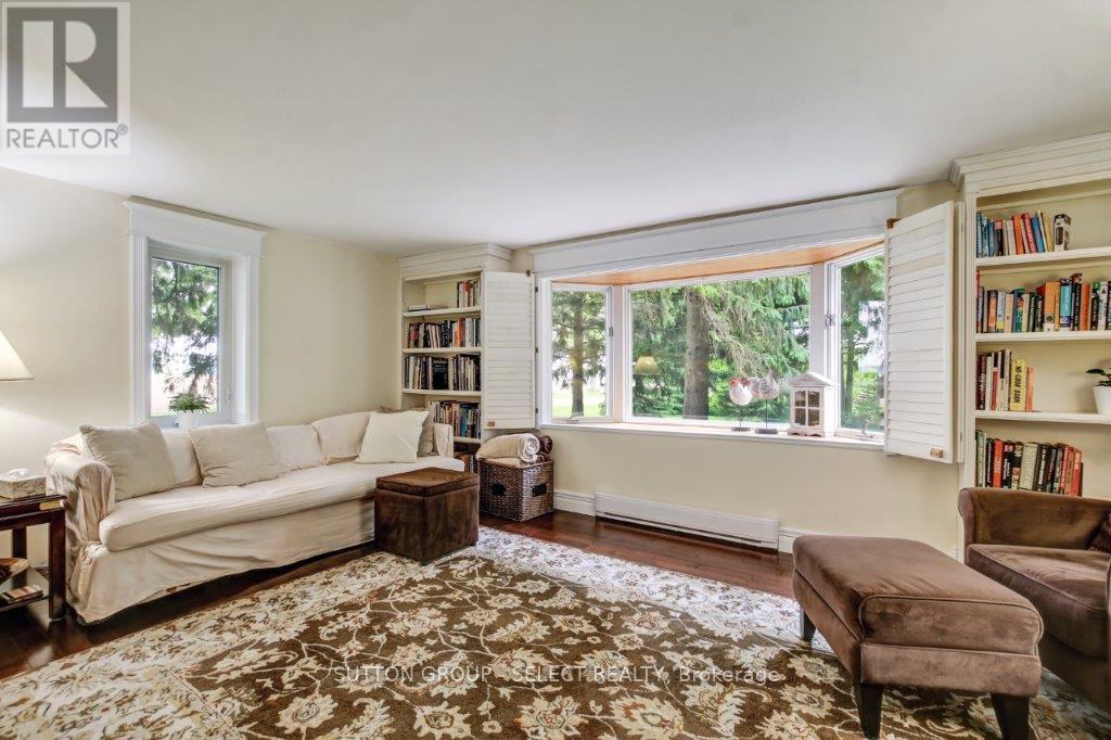 23471 Heritage Road, Thames Centre, Ontario  N0M 2P0 - Photo 17 - X12456829