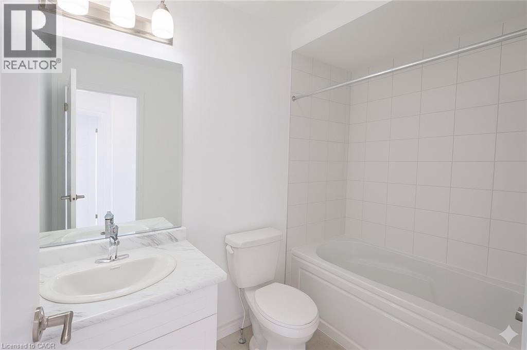 933 Amand Drive, Kitchener, Ontario  N2E 3Y2 - Photo 14 - 40778571