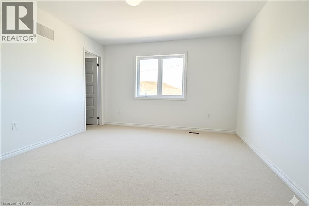 933 Amand Drive, Kitchener, Ontario  N2E 3Y2 - Photo 9 - 40778571
