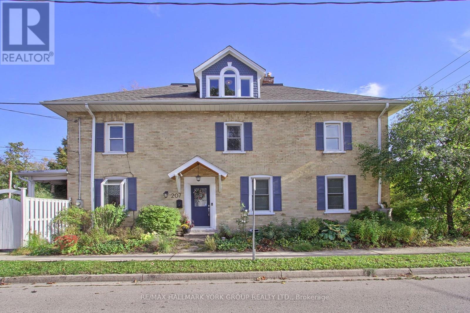 207 WATERLOO STREET N, Cambridge, Ontario