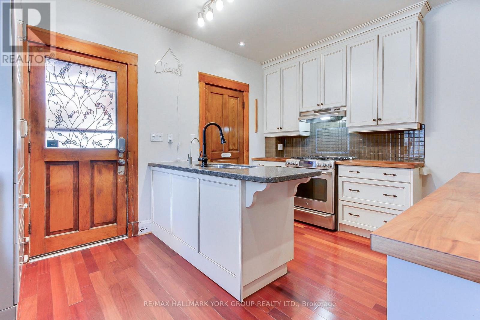 207 Waterloo Street N, Cambridge, Ontario  N3H 1N1 - Photo 17 - X12459133