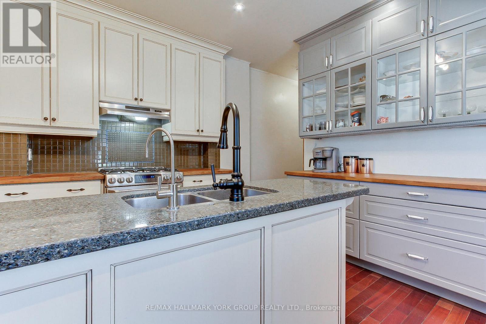 207 Waterloo Street N, Cambridge, Ontario  N3H 1N1 - Photo 19 - X12459133