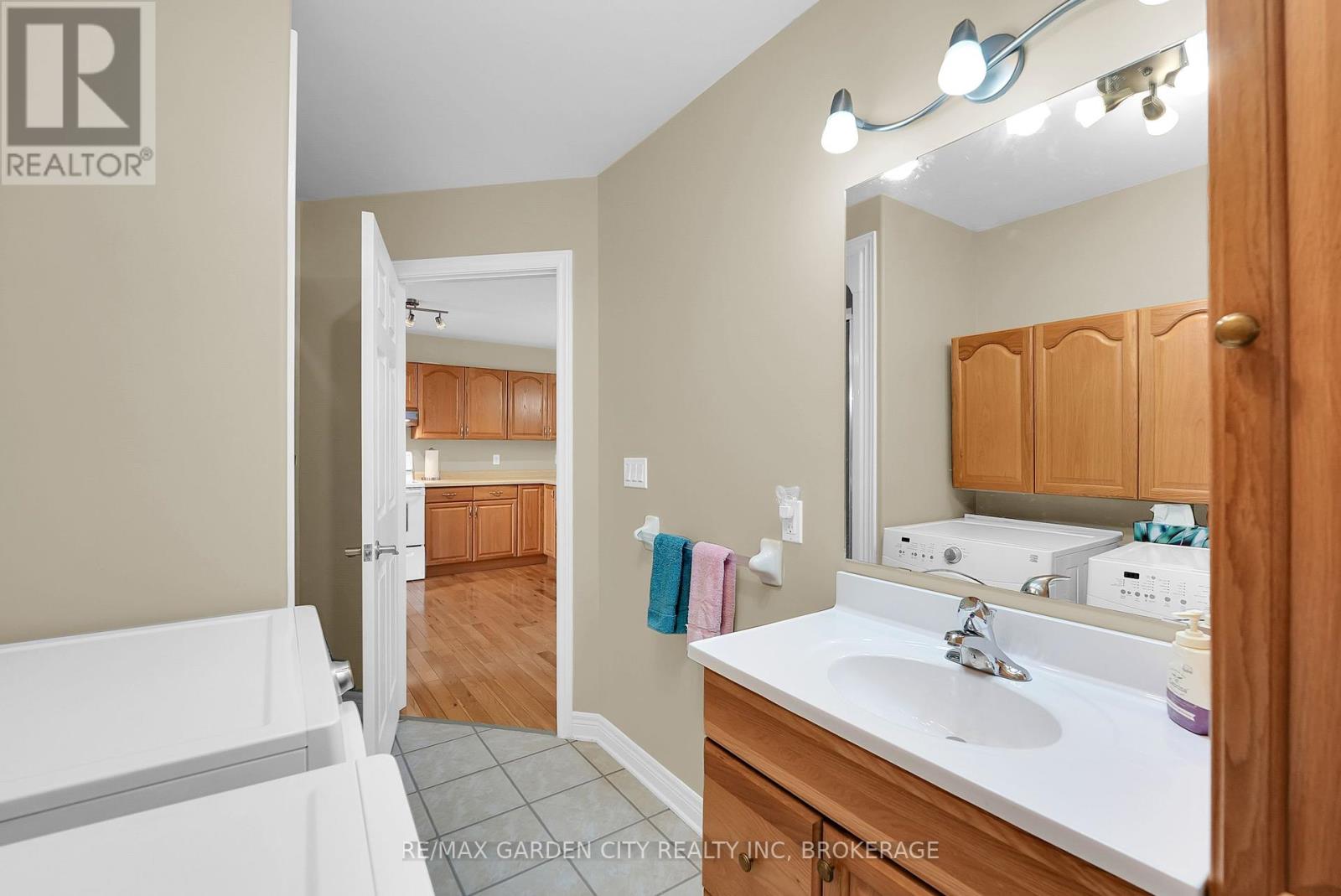 51 Nathalie Court, Welland, Ontario  L3B 6H7 - Photo 23 - X12459147