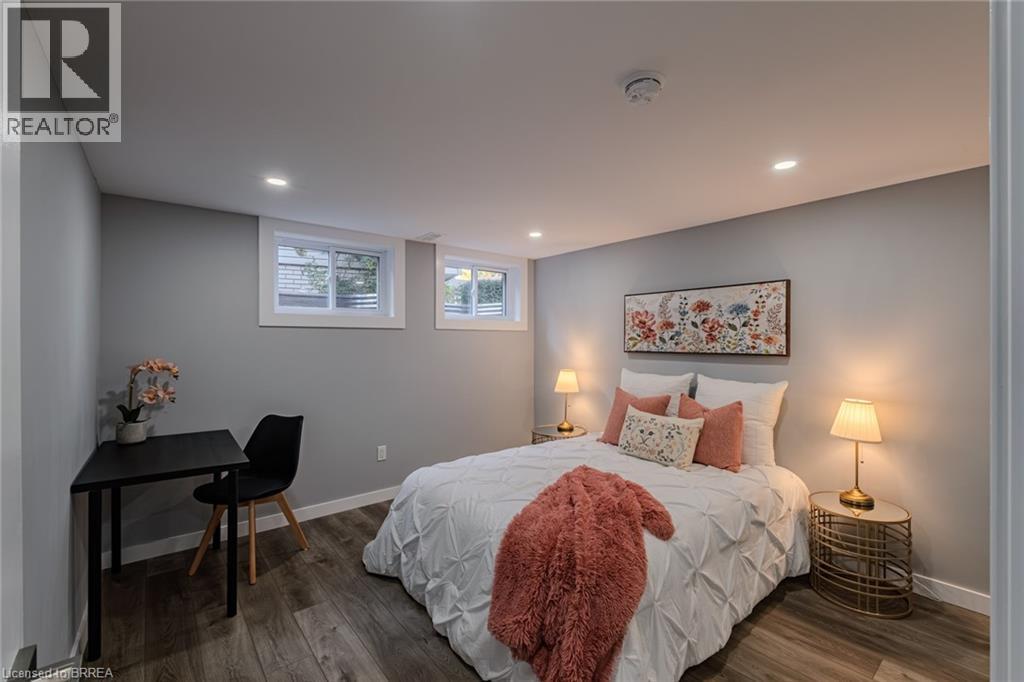 14 Montour Place, Brantford, Ontario  N3R 5E5 - Photo 34 - 40772409