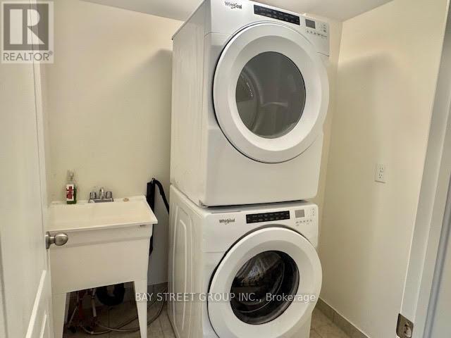 2653 Eaglesham Path, Oshawa, Ontario  L1L 0M7 - Photo 13 - E12459146