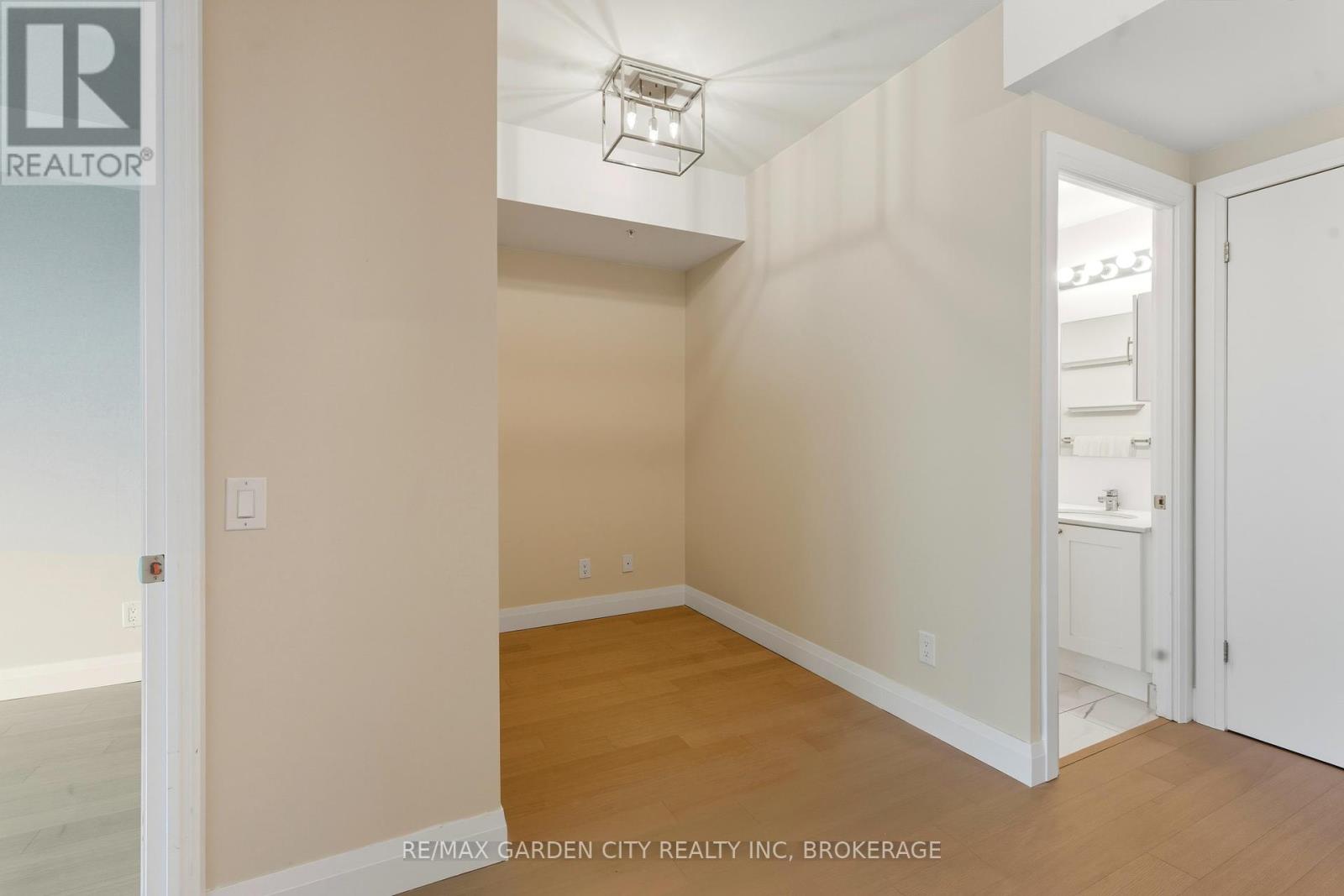 408 - 7711 Green Vista Gate Avenue, Niagara Falls, Ontario  L2H 1R1 - Photo 15 - X12434775